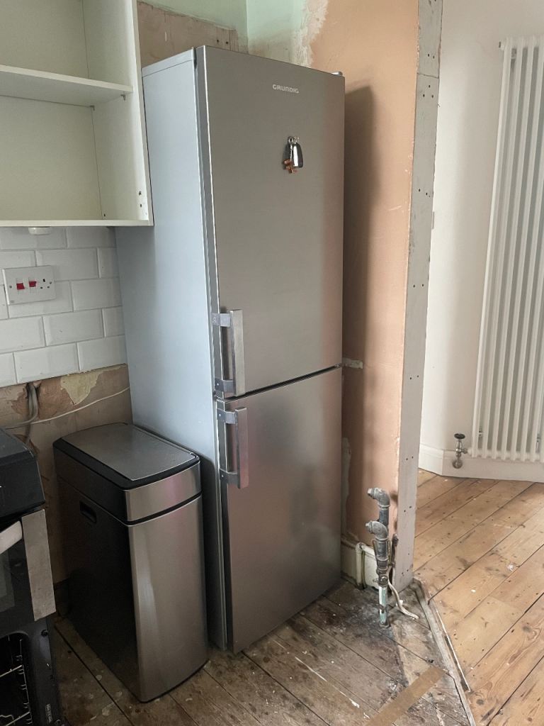 Grundig Fridge Freezer