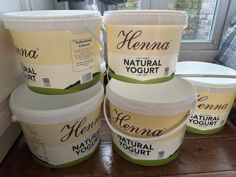 10L Buckets with lids (multiple)