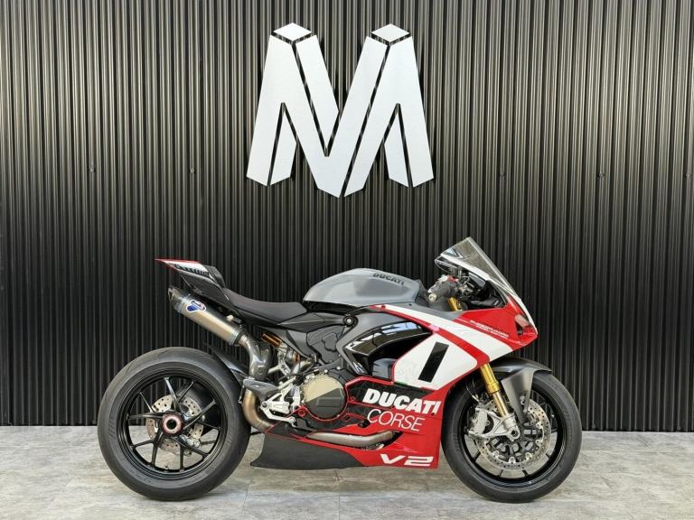 2024 Ducati Panigale V2 955 Final Edition Super Sports Petrol Ducati Quick Shift