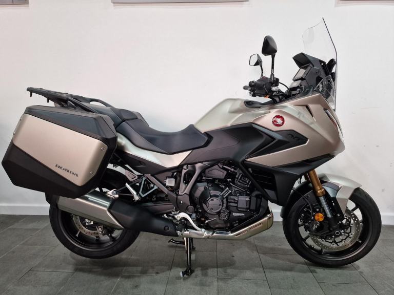 2025 Honda NT1100, Ex-Demo, 875 Miles, Practical & Comfortable Sports Tourer