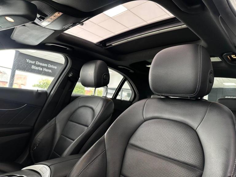 MERCEDES-BENZ C CLASS 2.1 C220d AMG Line (Premium) G-Tronic+ Euro 6 (s/s) 4dr