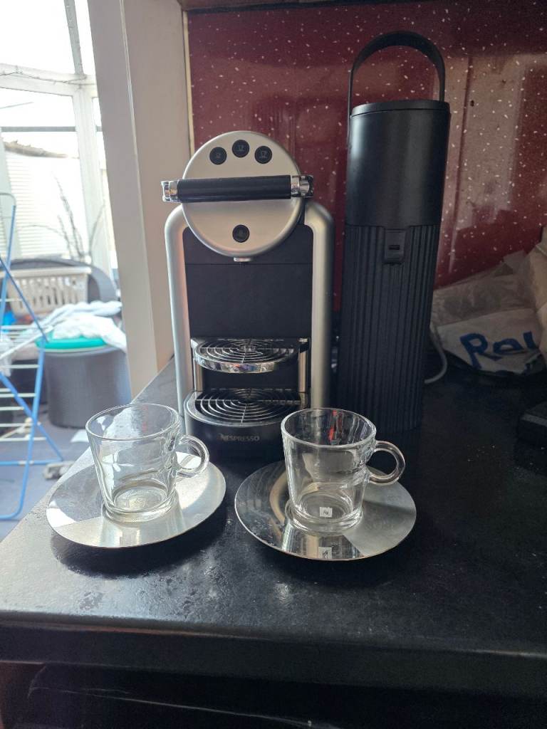 Nespresso Coffee Machine with Pod Holder and Two Cups