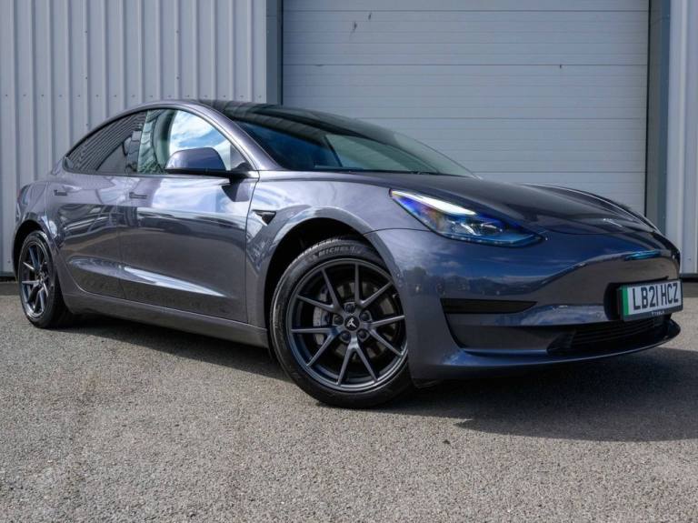 2021 Tesla Model 3 Standard Range Plus Saloon 4dr Electric Auto RWD (241 bhp) Saloon ELECTRIC Aut...