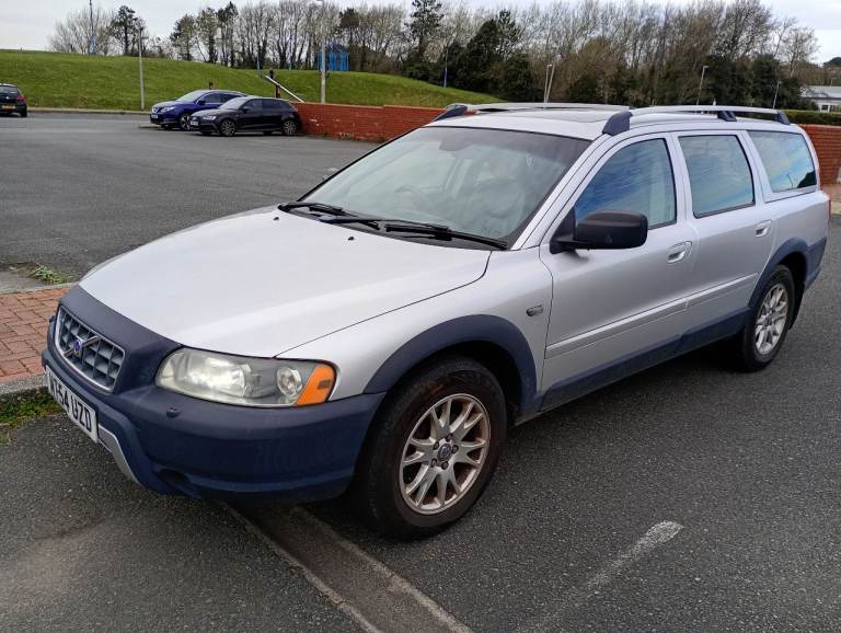 VOLVO XC70 SE LUX 2005 Spare/ Repair (drives fine)