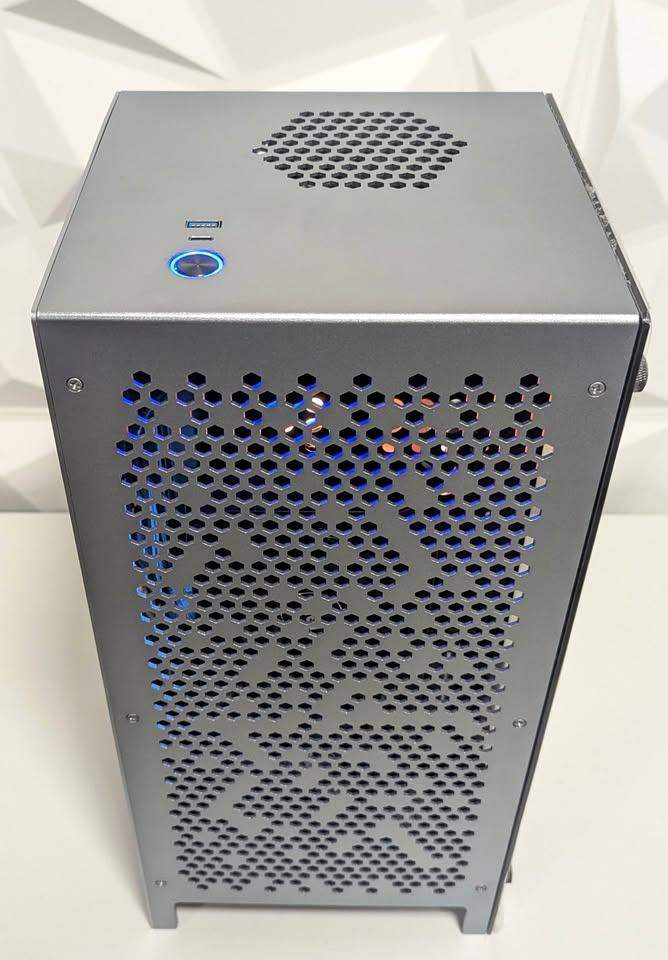 Ryzen 7 5700x RTX 4070 32GB Gaming PC | in Romford, London | Gumtree