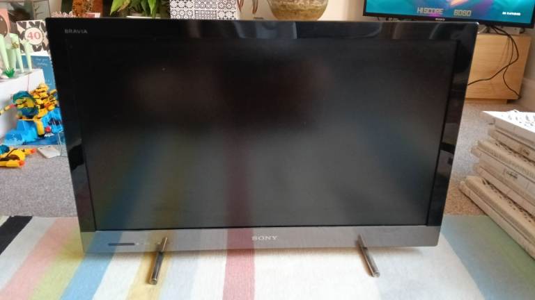 22" Sony Bravia TV 