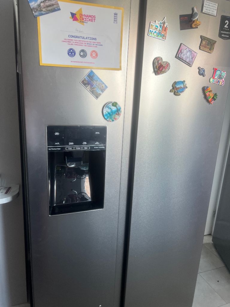Hisense American fridge freezer 