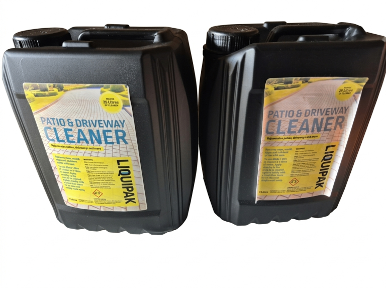 Patio and driveway cleaner 5l x2