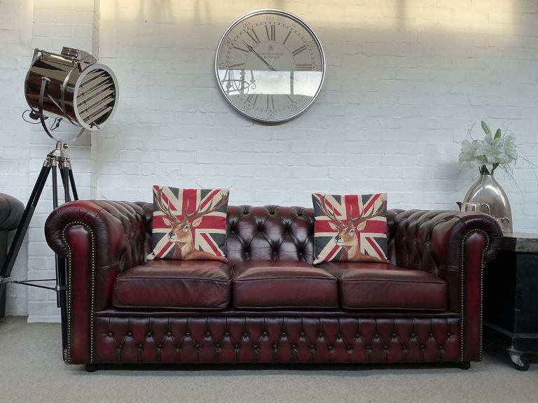 image for SAXON 3 seater Oxblood Chesterfield sofa. VGC. Can deliver. 