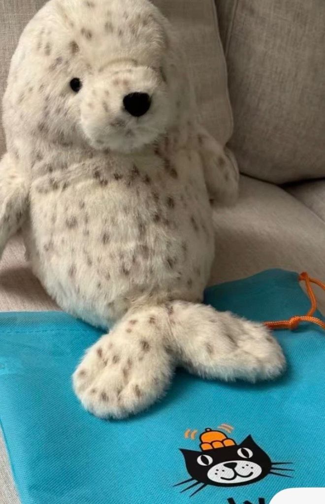 Jellycat London Seal Soft Toy - As Good As New