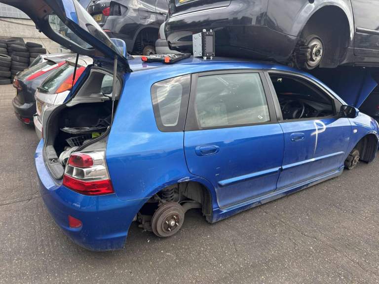 honda civic mk7 2003 to 2006 parts for breaking 