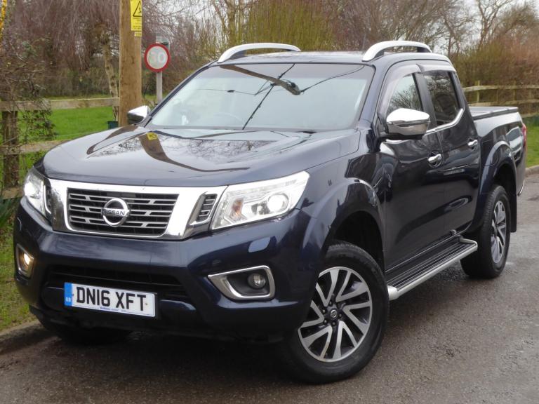 2016 Nissan Navara Double Cab Pick Up Tekna 2.3dCi 190 4WD Auto PICK UP Diesel Automatic