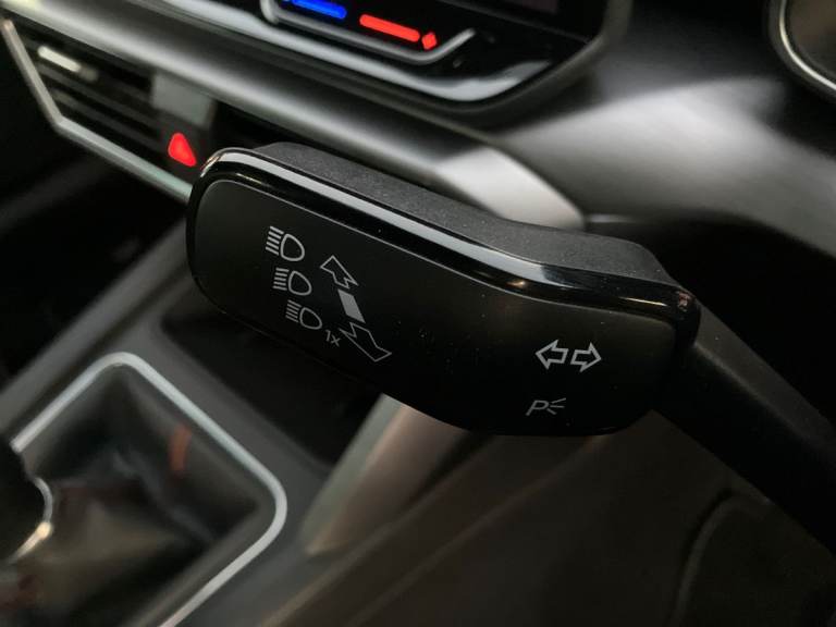 2025 SEAT Leon 1.5 TSI 150 FR Black Edition 5dr [DAP] Hatchback PETROL Manual