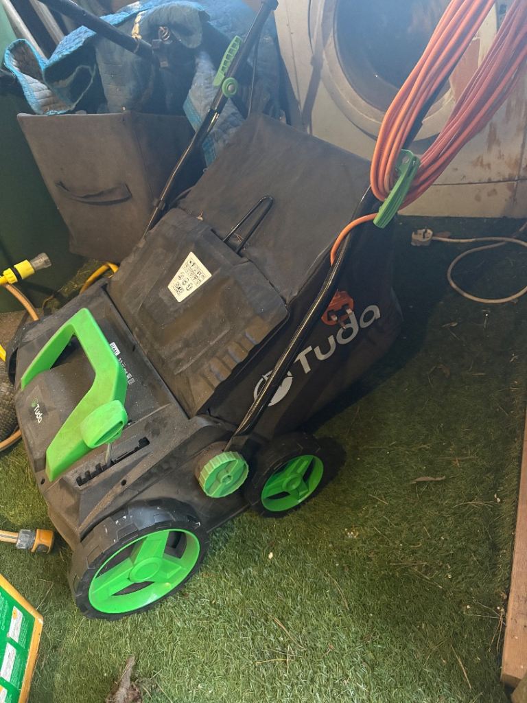 Fake grass mower 