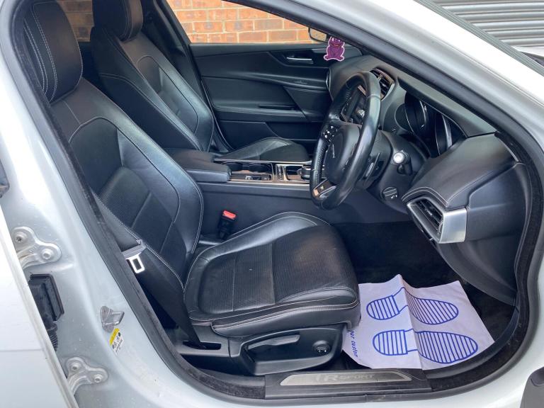 2016 Jaguar XE 2.0d R-Sport Auto Euro 6 (s/s) 4dr SALOON Diesel Automatic