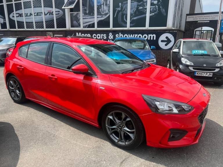 2019 19 FORD FOCUS 1.0T ECOBOOST ST-LINE HATCHBACK 5DR PETROL AUTO EURO 6 (S/S)