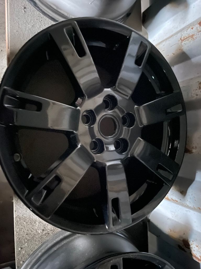 18” genuine Landrover alloys 