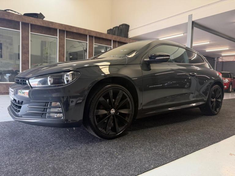 2017 Volkswagen Scirocco 2.0 TDI BlueMotion Tech R-Line Black Edition DSG Euro 6 (s/s) 3dr COUPE ...