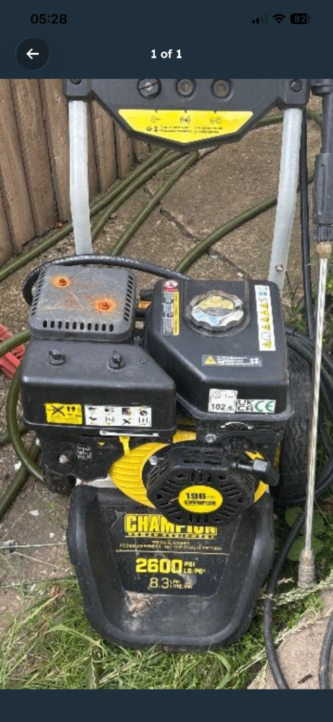 Champion 2600PSI Pressure Washer – Petrol, Fair Condition
