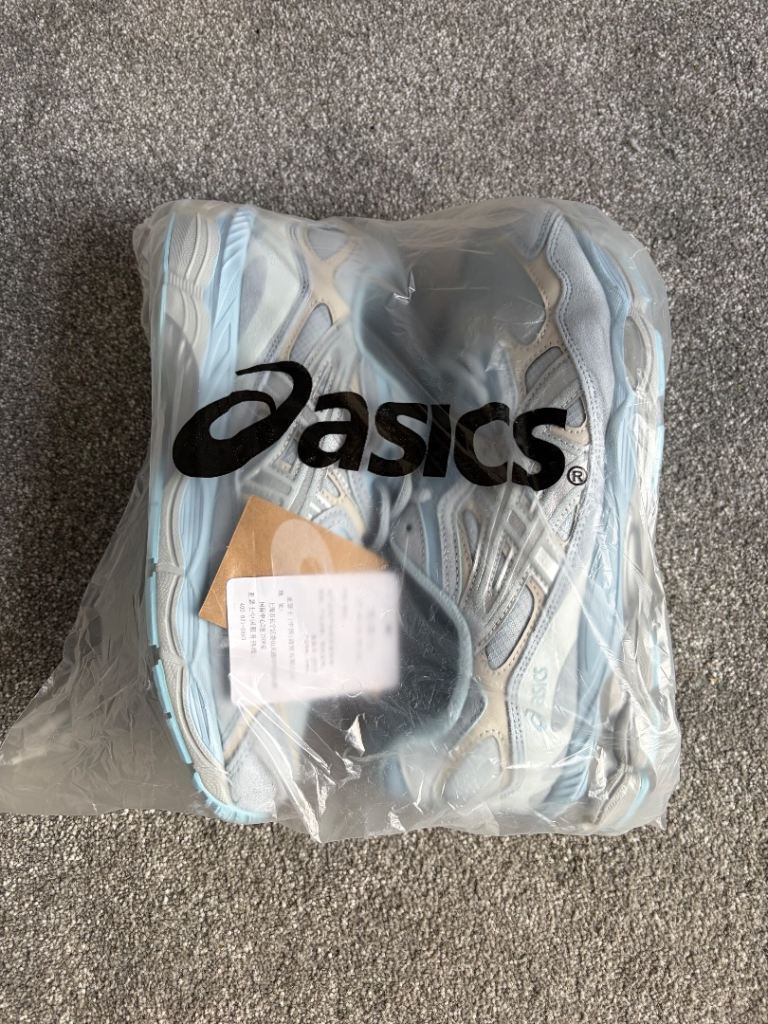 ASICS Trainers – Brand New with Tags, UK Size 9
