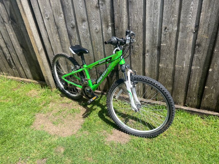 Procycle alloy mountain bike 24 inch wheels 