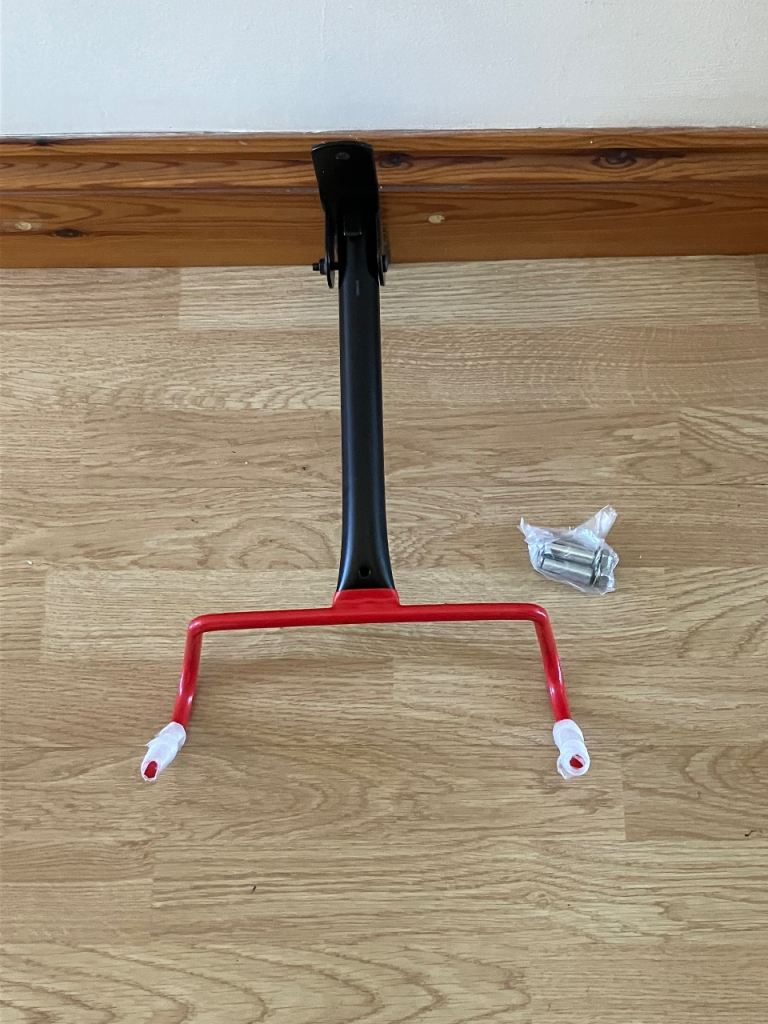 Wall mounted bike rack 