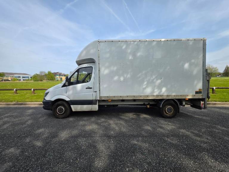 2014 Mercedes-Benz, SPRINTER Manual, LUTON TAILLIFT