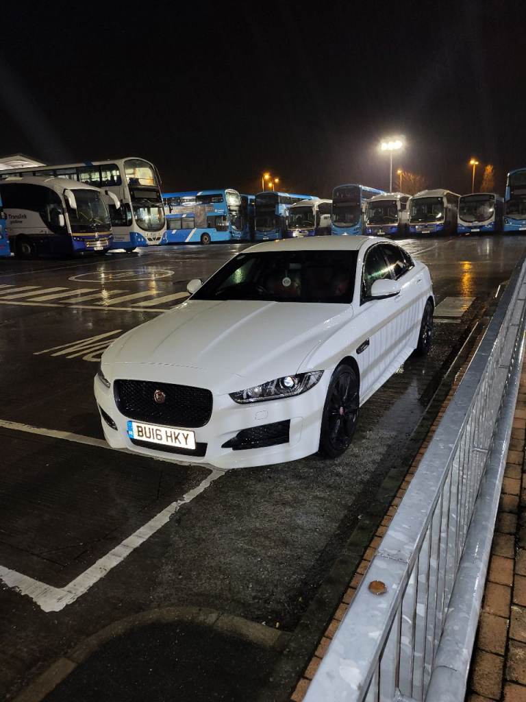 Jaguar, XE, Saloon, 2016, Manual, 1999 (cc), 4 doors