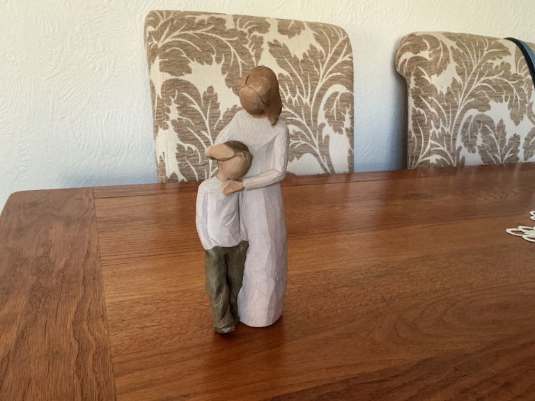 Willow Tree  “Mother & Son” by Susan Lordi 2002.