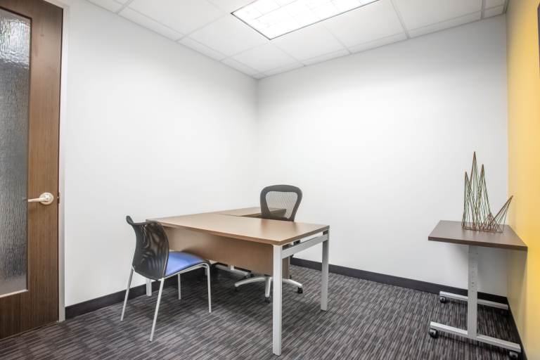 Gloucester - GL24NE \ Private Office for 1 Person, Ready to Use