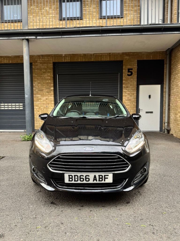 Ford, FIESTA, Hatchback, 2016, Manual, 998 (cc), 3 doors
