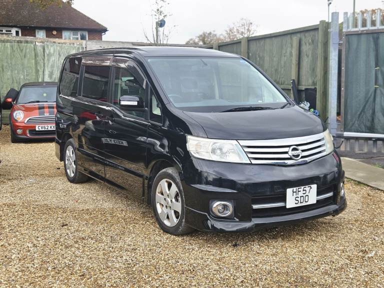 2007 Nissan serena automatic 