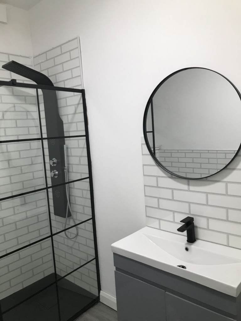 Newly renovated, spacious duplex