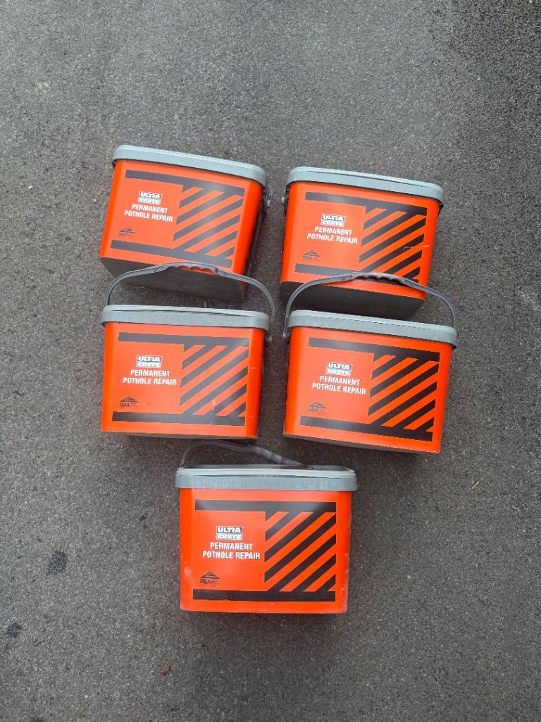 Easy Crete pothole tarmac repair 