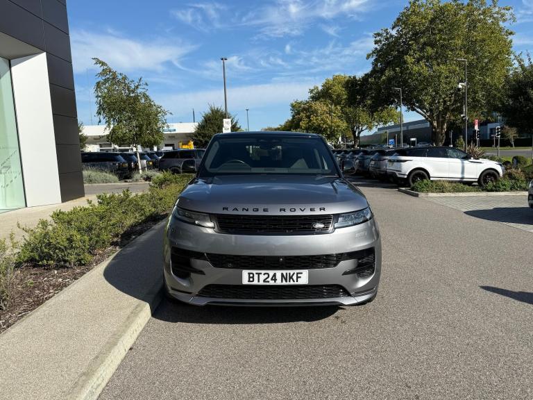 2024 Land Rover Range Rover Sport 3.0 D300 MHEV Dynamic SE SUV 5dr Diesel Auto 4WD Euro 6 (s/s) (...