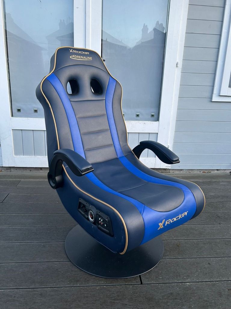 Gaming chair 