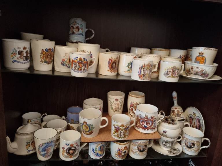 Collection of Royal Commemorative Mugs and Cups – Good Condition