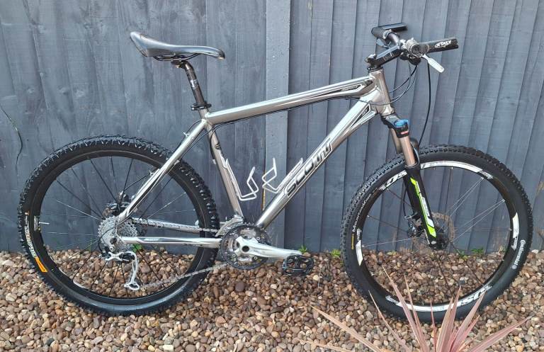 LARGE SCOTT ASPECT CHROME EDITION MOUNTAIN BIKE 