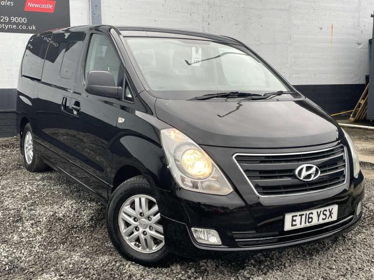 2016 Hyundai i800 2.5 CRDi [136] SE 5dr MPV DIESEL Manual