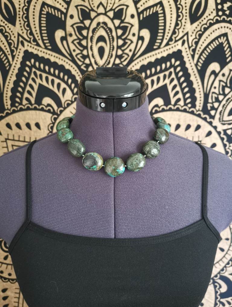 Natural turquoise large chunky bead necklace 