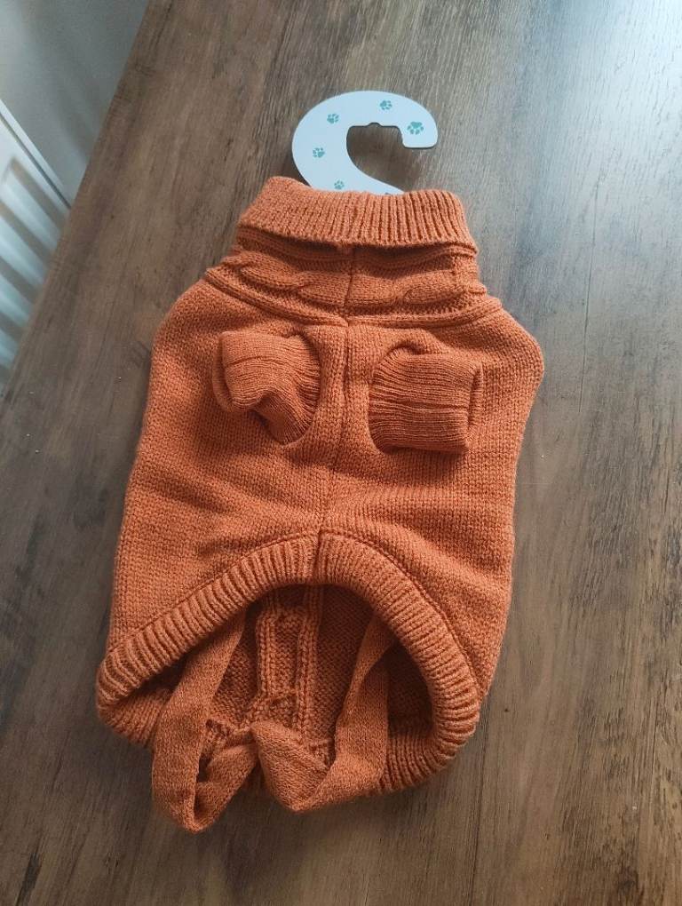 Small dog jumper