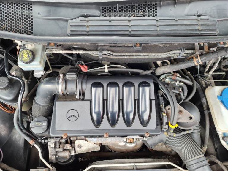 Mercedes benz 2.0cdi complete engine and gearbox etc
