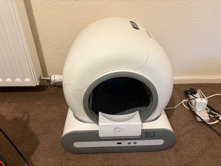 Cat litter robot tray 