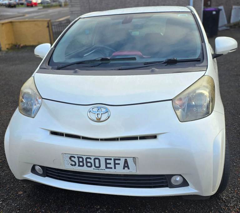 TOYOTA IQ 2011 1 ltr Petrol -SPARES OR REPAIR
