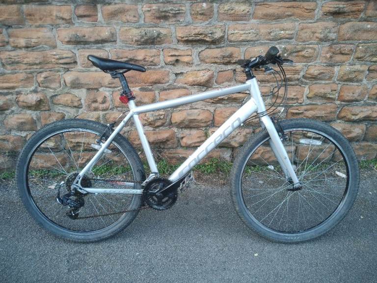 Carrera Parva Rigid XL Hybrid Mountain Bike 27.5"-Wheels
