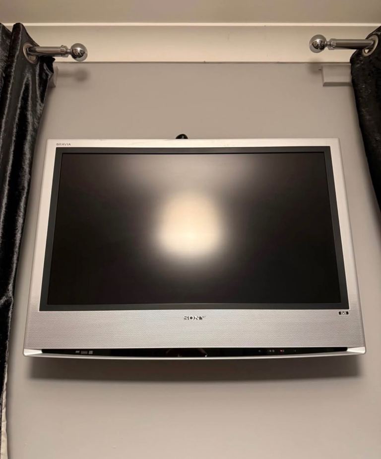 32 inch Sony TV