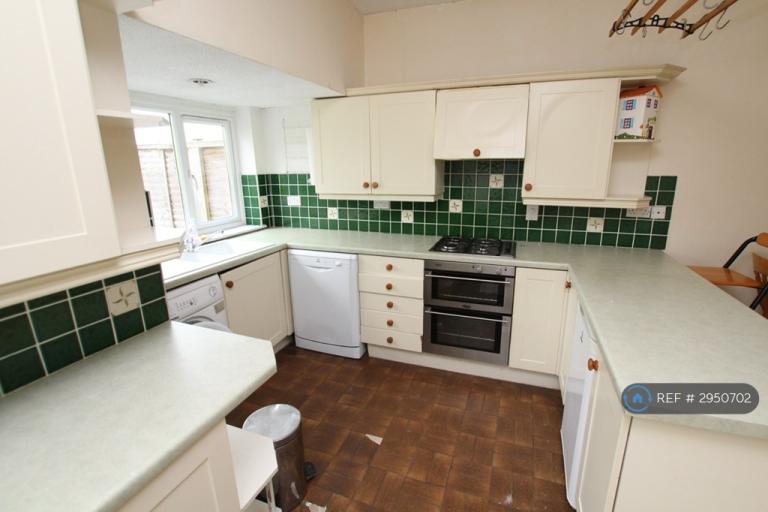 5 bedroom house in Bishop Road, Bristol, BS7 (5 bed) (#2950702)