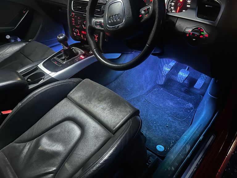 2010 Audi A4 Sline 2.0 TDi Hpi clear half leather interior 