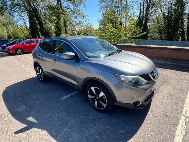 Nissan, QASHQAI, Hatchback, 2015, Manual, 1461 (cc), 5 doors