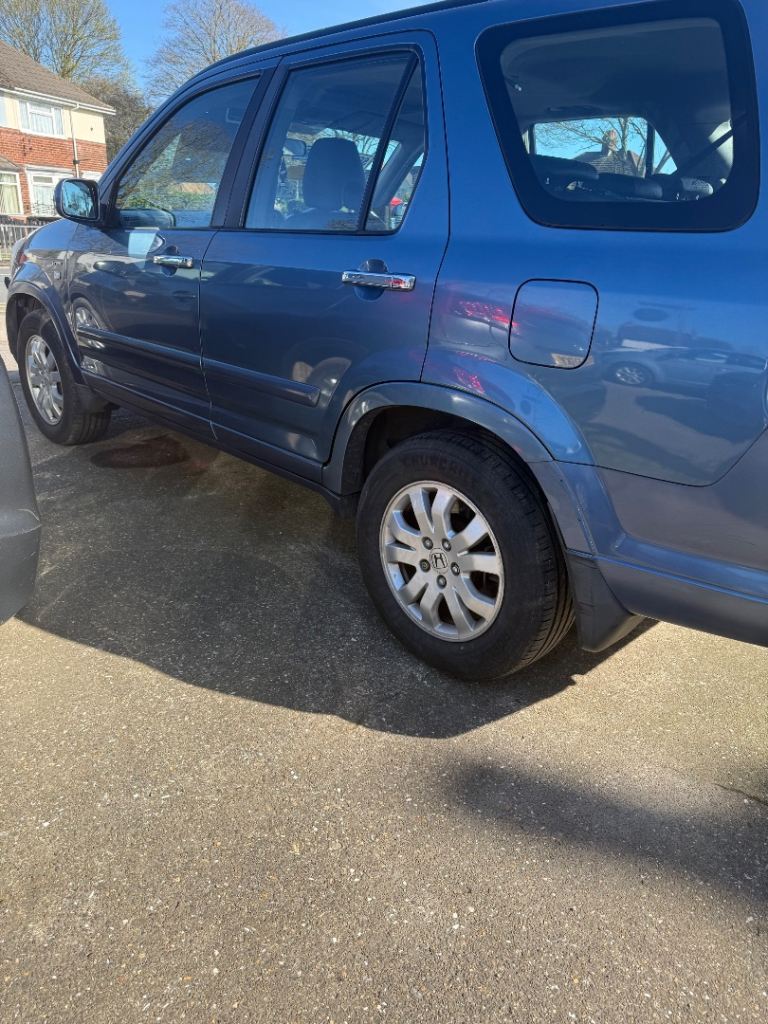 Honda CRV auto petrol 